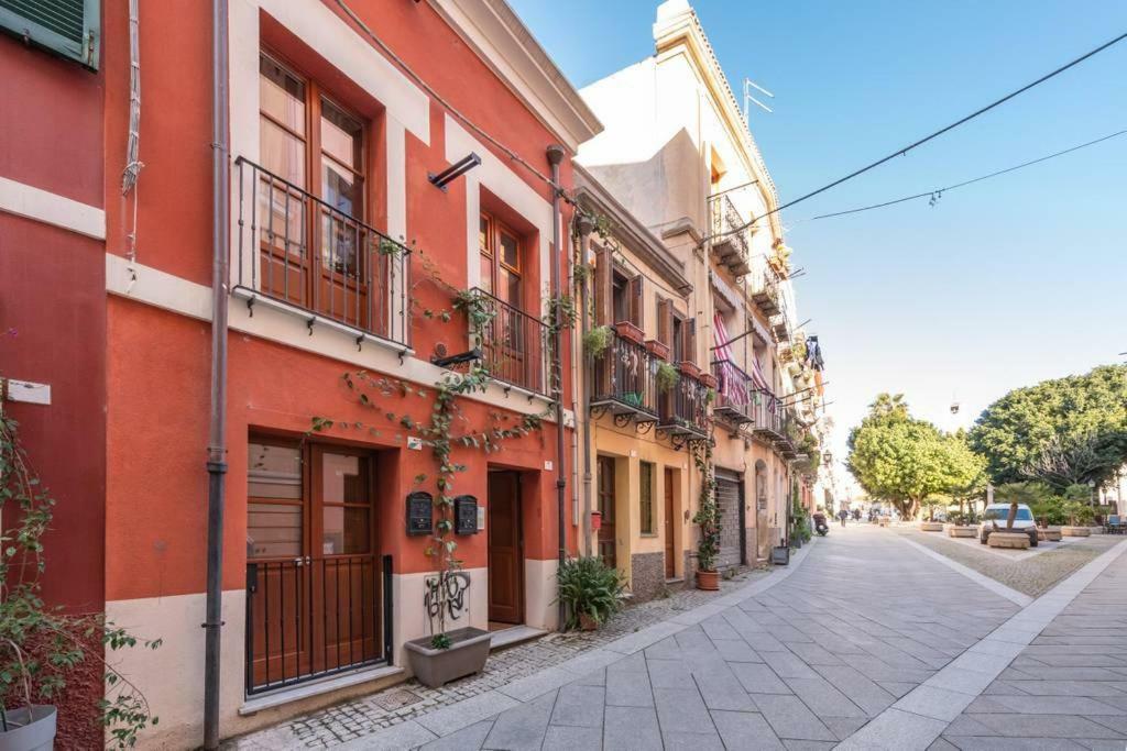 Mirti Boutique Apartment Heart Cagliari Eksteriør bilde